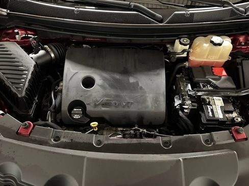 Used 2018 Chevrolet Traverse LT image 21