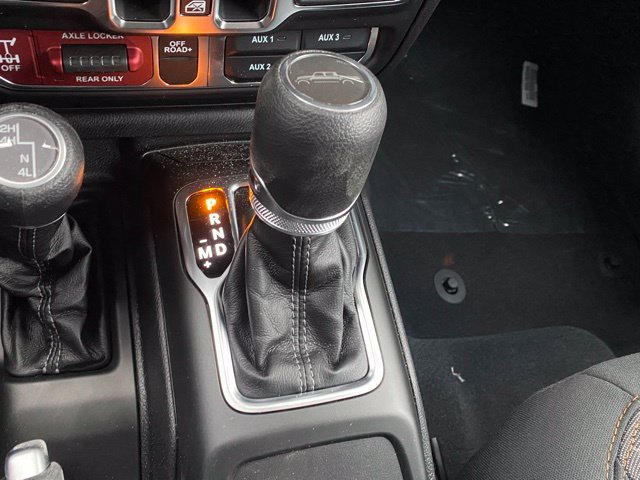 New 2026 Jeep Gladiator Mojave w/ Safety Group AWD/4WD image 22