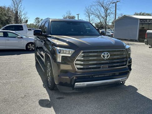 Used 2023 Toyota Sequoia Limited image 8