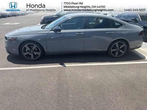 Used 2023 Honda Accord Sport image 1