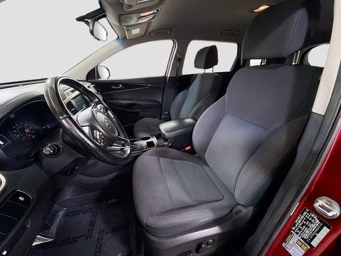 Used 2017 Kia Sorento FWD w/ LX Convenience Package image 21