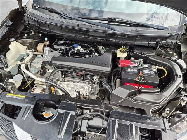 Used 2016 Nissan Rogue S FWD image 29