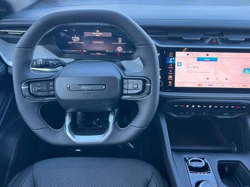 New 2026 Jeep Cherokee Laredo image 11