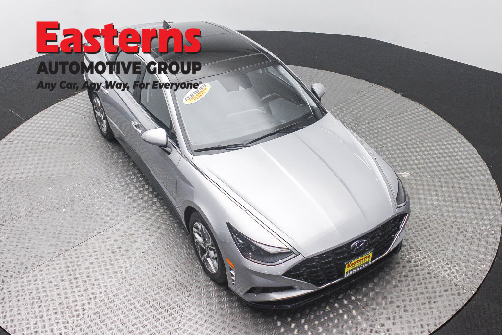 Used 2023 Hyundai Sonata SEL w/ Convenience Package FWD image 4