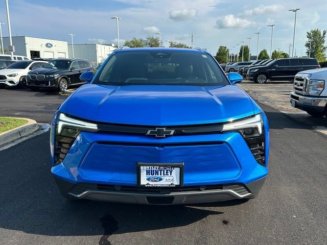 Used 2024 Chevrolet Blazer EV LT AWD/4WD image 3