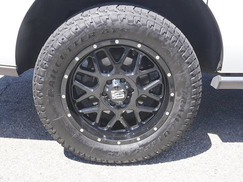 Used 2020 Ford Expedition Max Limited AWD/4WD image 24