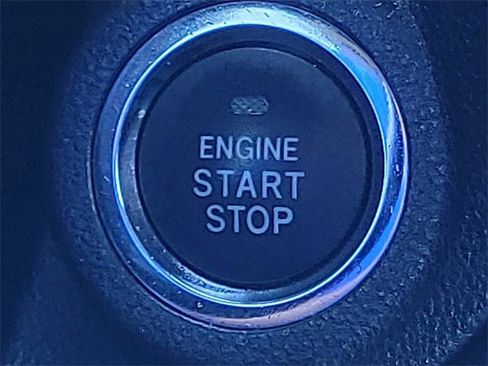 Used 2023 Subaru Outback Onyx Edition w/ Popular Package #2 image 12