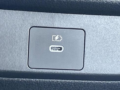 New 2026 Nissan Sentra SV w/ SV Convenience Package FWD image 20