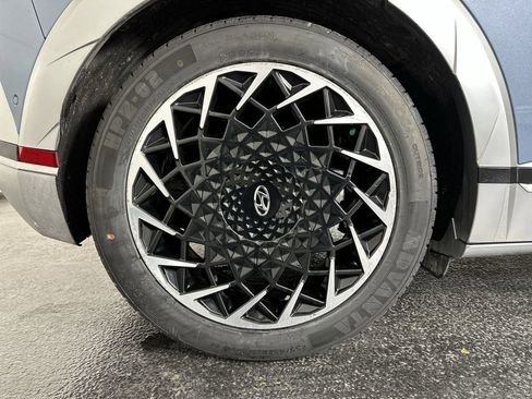 Used 2023 Hyundai Ioniq 5 Limited image 15