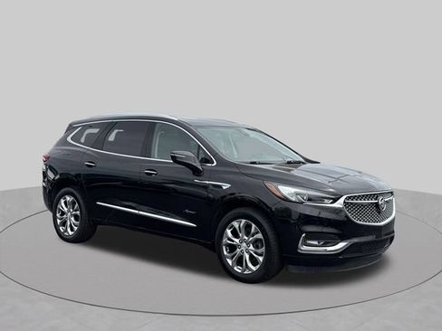 Used 2020 Buick Enclave Avenir w/ Avenir Technology Package AWD/4WD image 12