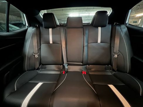 New 2026 Toyota Camry Hybrid FWD image 17