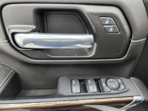 Used 2023 Chevrolet Silverado 2500 LT w/ Z71 Sport Edition image 38