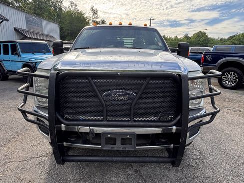 Used 2015 Ford F350 XL w/ Power Equipment Group AWD/4WD image 3