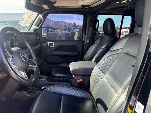 Used 2021 Jeep Wrangler Unlimited Sahara AWD/4WD image 10