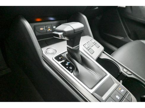 New 2026 Kia Sportage EX w/ EX Panorama Roof Package image 24