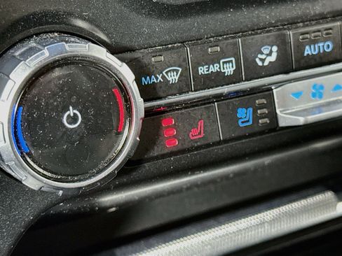 Used 2023 Ford F150 Lariat w/ Equipment Group 502A High AWD/4WD image 21