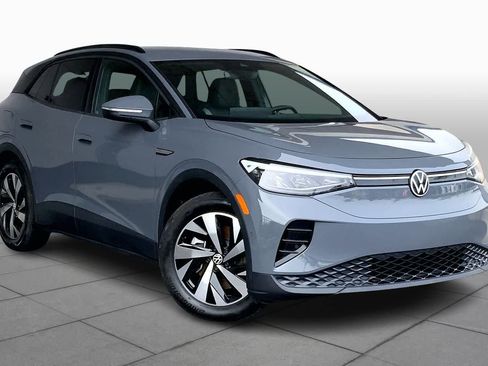 Used 2023 Volkswagen ID.4 Pro image 2