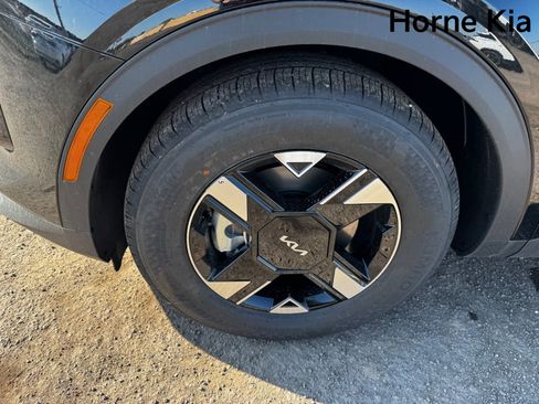 New 2026 Kia Sportage LX w/ LX Convenience Package image 8