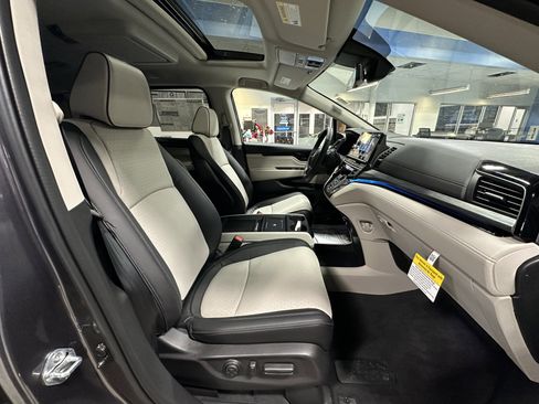 New 2026 Honda Odyssey Elite image 27