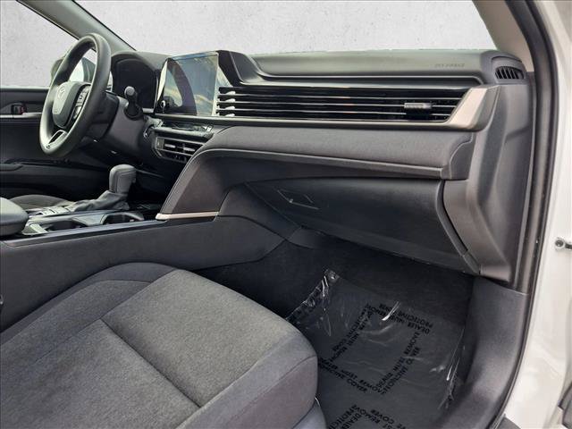 Used 2025 Toyota Camry LE FWD image 22