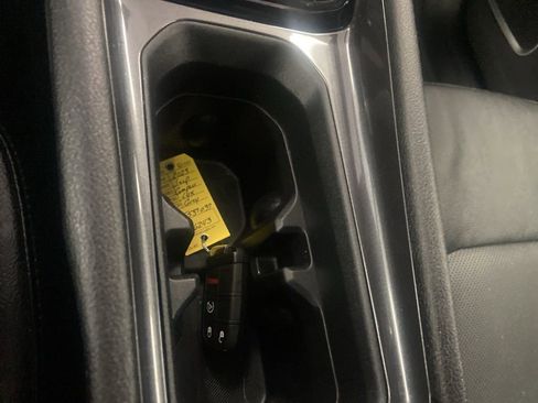 Used 2023 Jeep Compass Latitude w/ Sun and Sound Group image 35