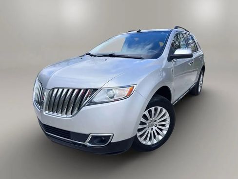 Used 2015 Lincoln MKX FWD w/ Walnut Swirl Wood Package image 1