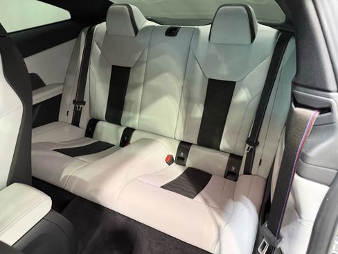 Used 2022 BMW M4 Competition w/ Executive Package image 24