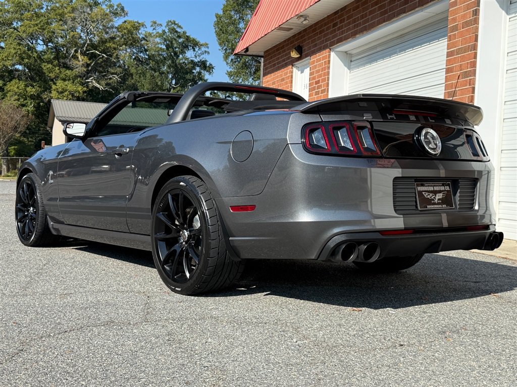 Used 2013 Ford Mustang Shelby GT500 RWD image 22