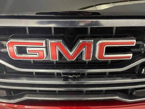 Used 2025 GMC Sierra 1500 AT4 w/ AT4 Premium Package image 38