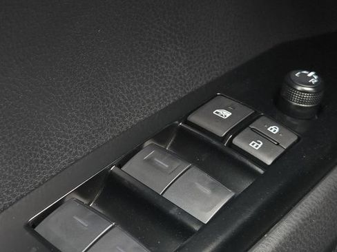 Used 2026 Toyota Camry SE w/ Convenience Package image 26