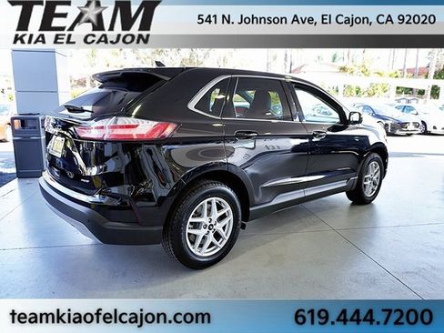 Used 2023 Ford Edge SEL image 8