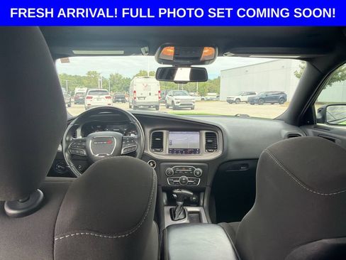 Used 2023 Dodge Charger R/T w/ Performance Handling Group RWD image 24