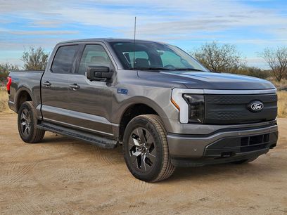 New 2025 Ford F150 Lightning Flash