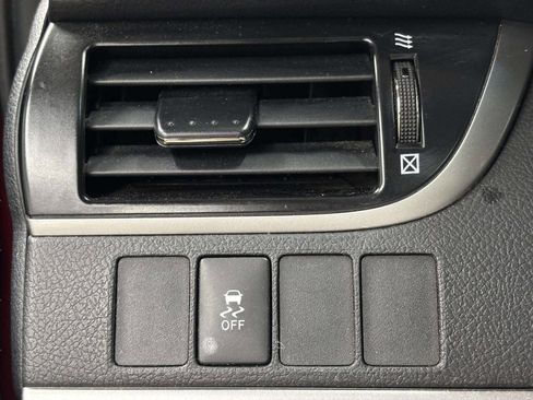 Used 2013 Toyota Camry SE w/ Convenience Pkg image 29