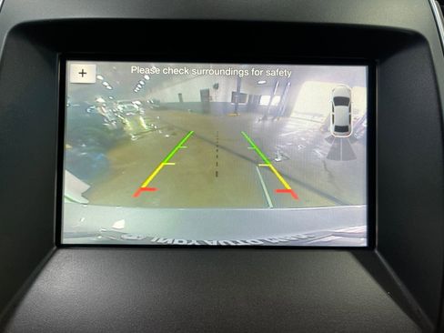 Used 2018 Ford Edge Titanium w/ Canadian Touring Package image 11