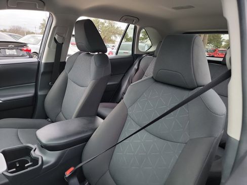 Used 2024 Toyota RAV4 XLE image 13