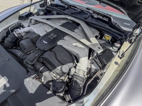 Used 2014 Aston Martin Vanquish Volante RWD image 23