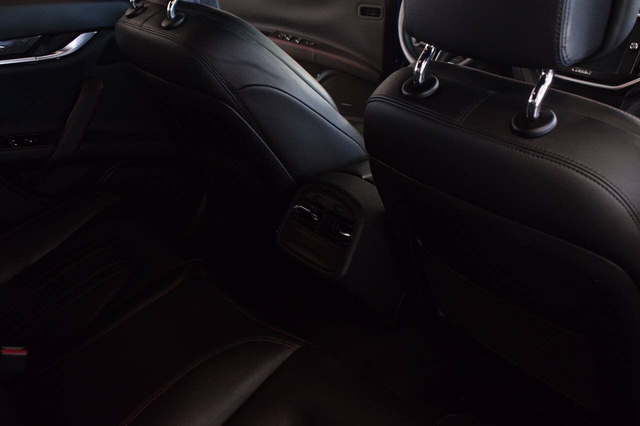 Used 2016 Maserati Ghibli S RWD image 78