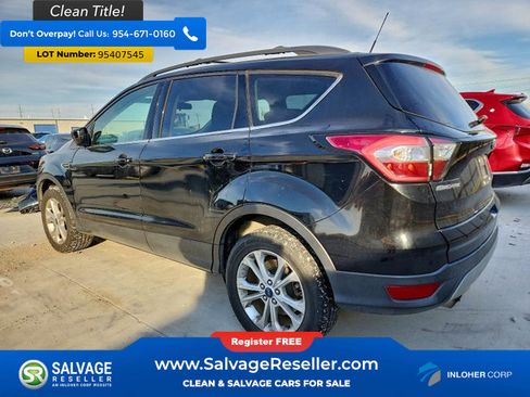 Used 2018 Ford Escape SE image 3