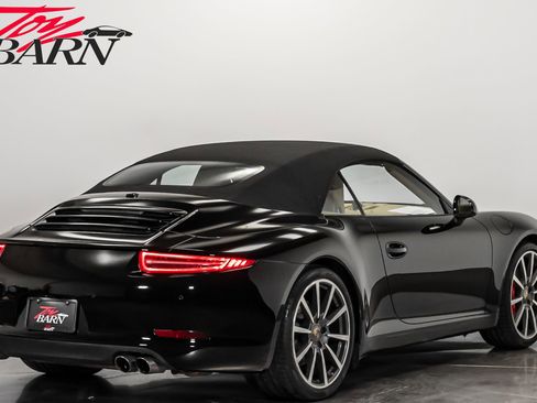 Used 2015 Porsche 911 Carrera S image 13