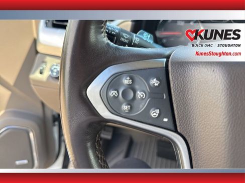 Used 2019 Chevrolet Suburban LT AWD/4WD image 31