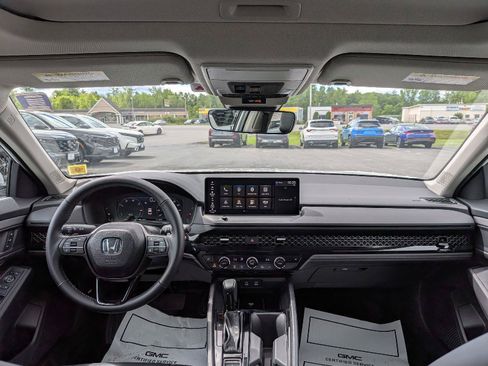 Certified 2025 Honda Accord EX-L image 24