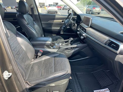 Used 2020 Kia Telluride SX w/ SX Prestige Package image 15