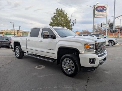 Used 2017 GMC Sierra 2500 Denali w/ Duramax Plus Package
