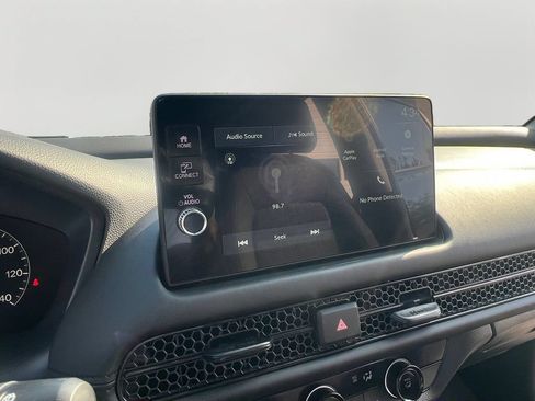 Used 2027 Honda HR-V LX image 14
