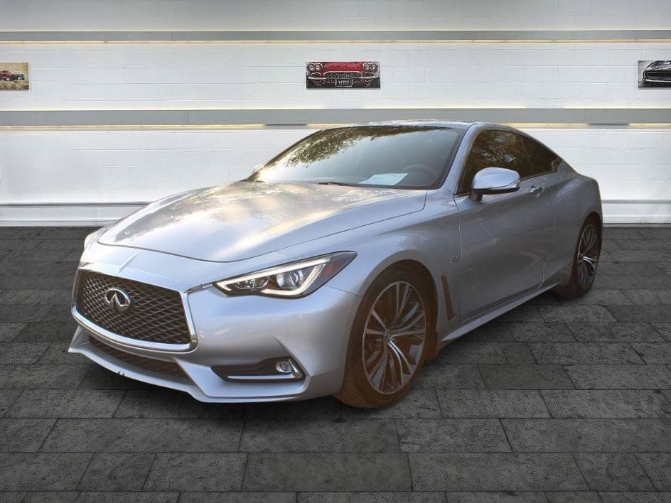 Used 2017 INFINITI Q60 3.0t w/ Premium Plus Package 3.0T RWD image 3