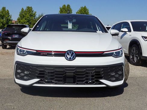 New 2025 Volkswagen GTI SE image 4