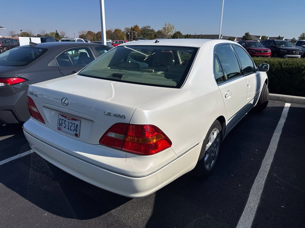 Used 2003 Lexus LS 430 RWD image 4