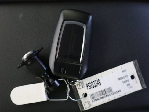 Used 2025 Toyota Grand Highlander AWD Hybrid image 47