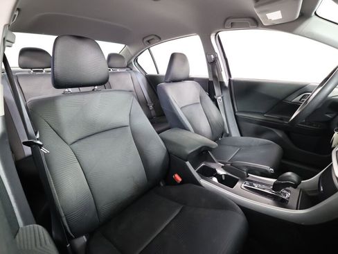 Used 2014 Honda Accord LX image 24